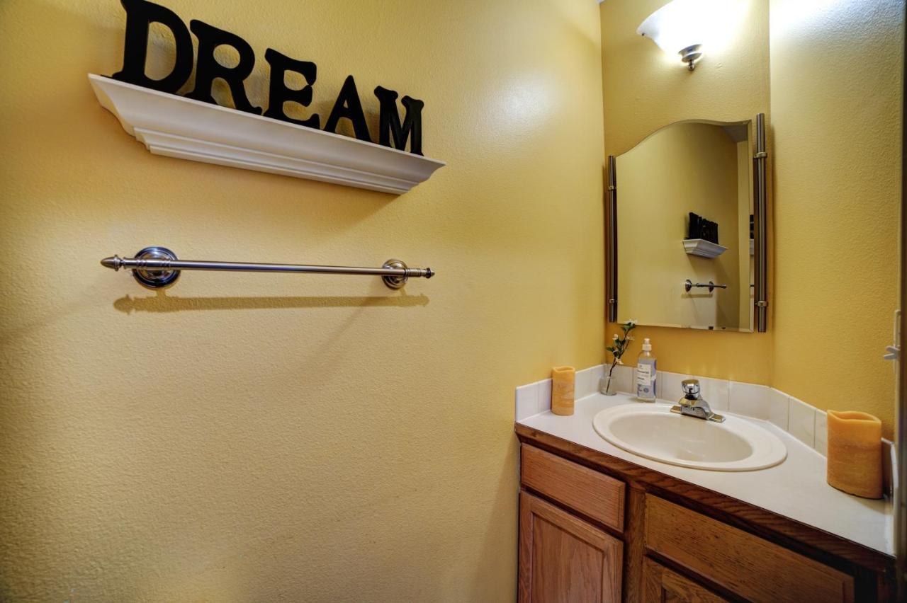 Cozy 2 Bedroom Townhouse In Northgate 西雅图 外观 照片